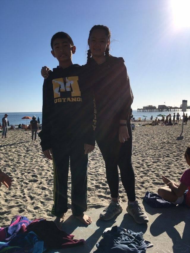 Cupertino exchange, At the beach, photo 2