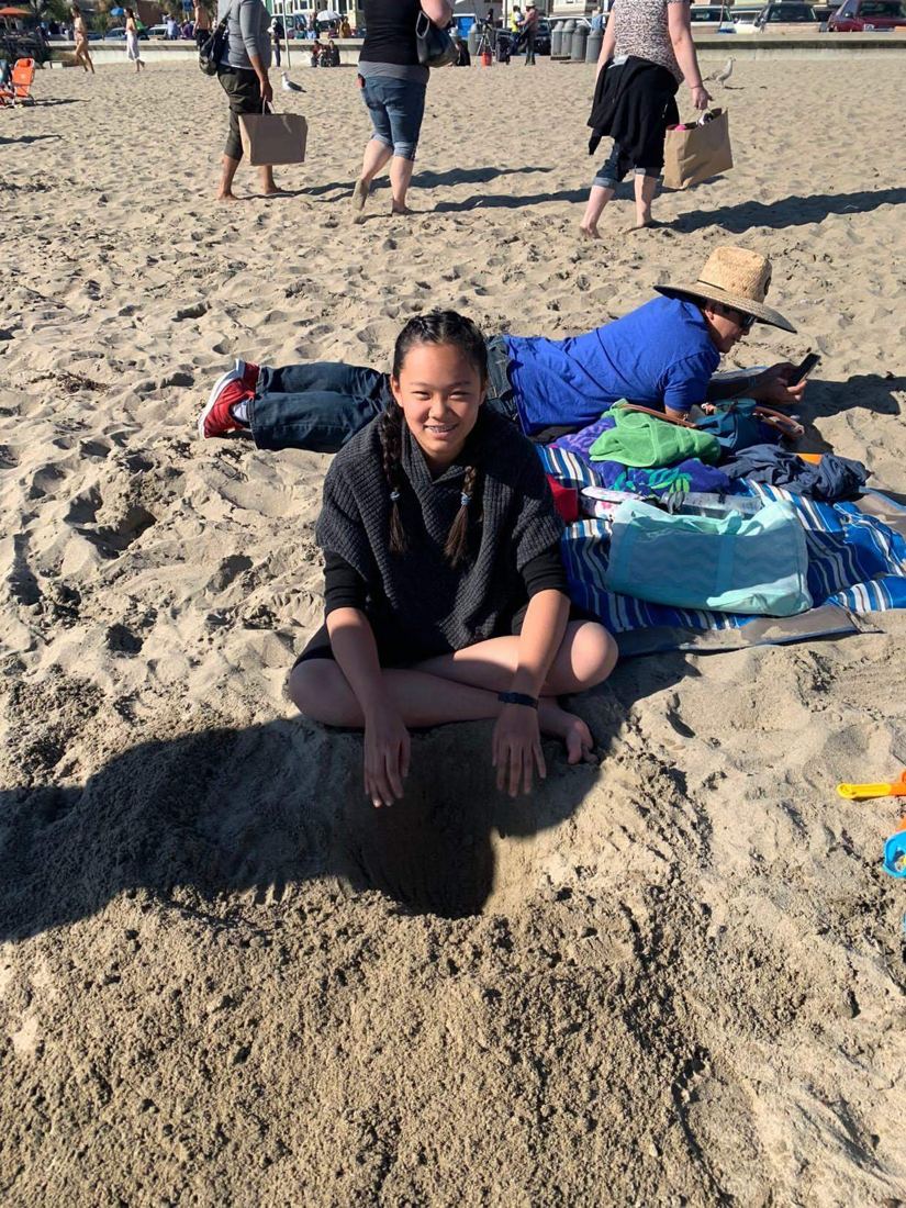 Cupertino exchange, At the beach, photo 3