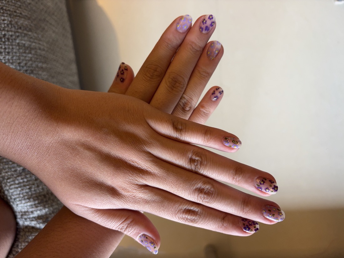 Lavender nail design, photo 10