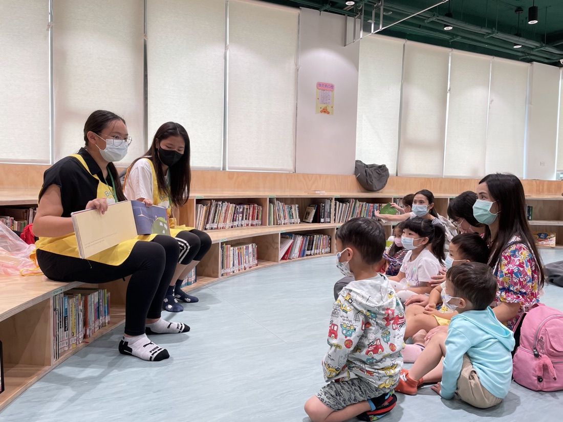 Fall 2022 Library Trip, photo 2